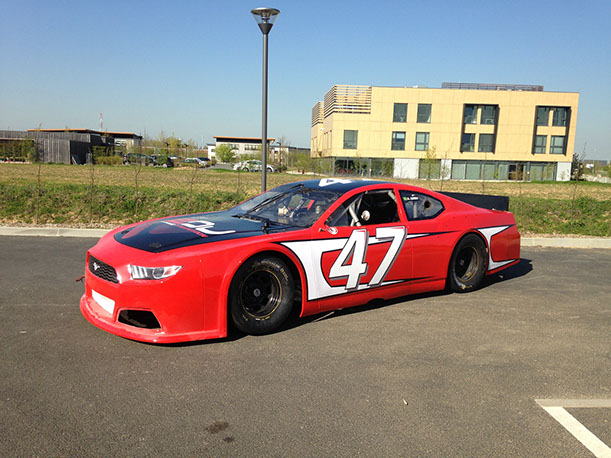 Marquage véhicule 28