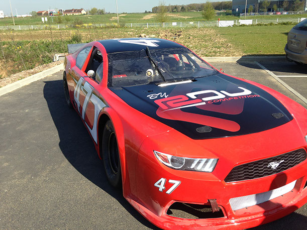 Marquage véhicule 29